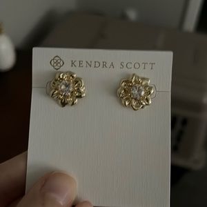 Kendra Scott Cameron Gold Stud Earrings in White Crysta